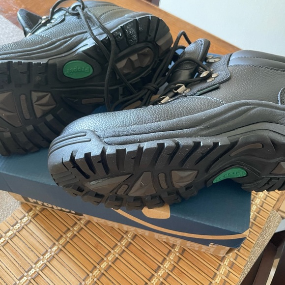 Propet Steel Toe work boots main image 6